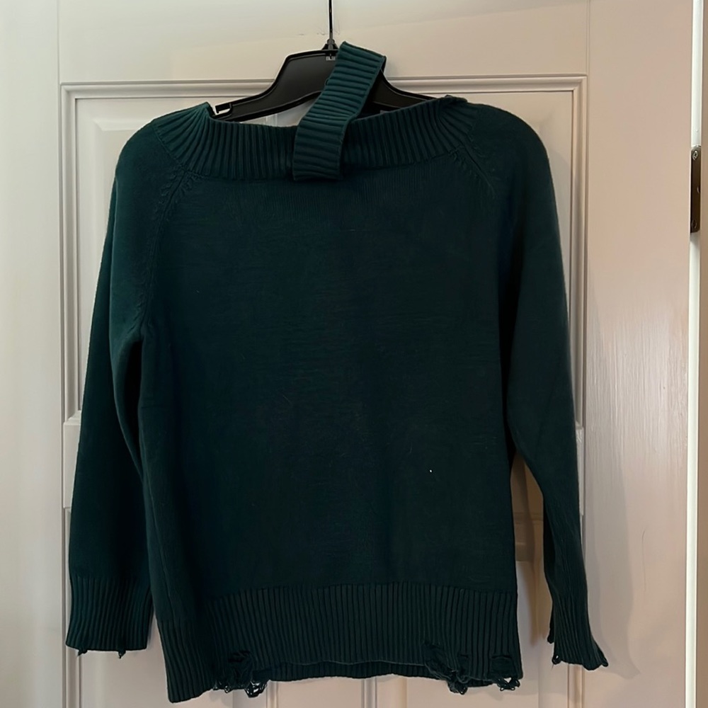 New with tags off the shoulder boutique sweater